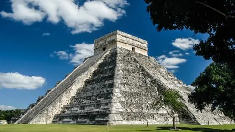 Pyramid of Kukulkan in Chichen Itza maya city, Yucatan Mexico Stock Photos