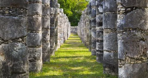 The pyramid of Kukulkan in Chichen Itza. Mayan pyramids, sky, clouds. Yucatan Stock Photos