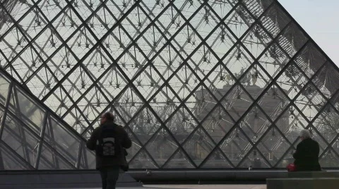 Pyramid Of Louvre 02 Stock Footage 658016