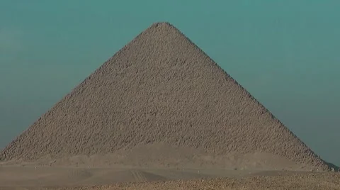 Pyramid, red pyramid Video stock 7734477