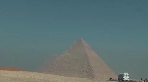 Pyramids of Giza, Cairo, Egypt Видео 7734344