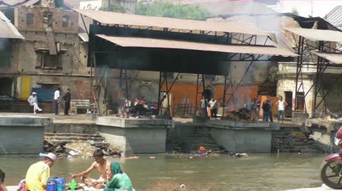 Pyre by River 03.mp4 Video stock 22898194