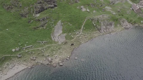 Pyrénées Lac d'Oo Stock Footage 305151564