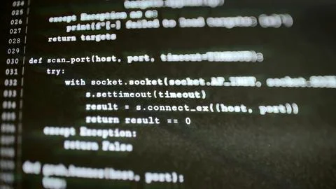 Python scan port function in code editor Stock-Fotos