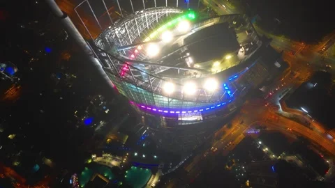 Q1 going down scene Vídeos de archivo 328261632