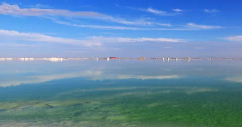 Qarhan Salt Lake 動画素材 295772280