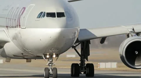 Qatar Airways Airbus A-330 taxiing Stock Footage