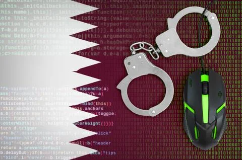 Qatar flag  and handcuffed computer mouse. Combating computer crime, hackers  Stock-Fotos