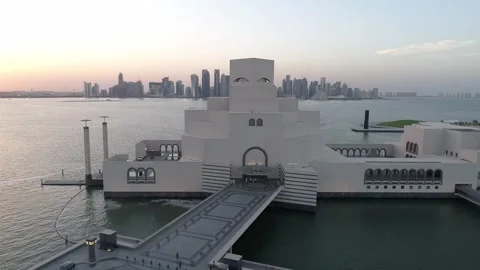 QATAR MIA 2 스톡 동영상 300310797