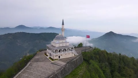 Qibla Mountain Mosque 스톡 동영상 333305235
