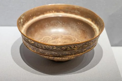 Qing Dynasty Copper Gilded Chisel Eight Treasure Pattern Water Purification.. Stock Photos