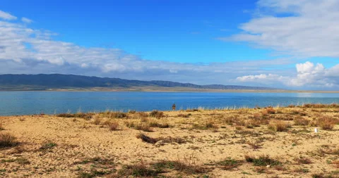 Qinghai lake 動画素材 295781548
