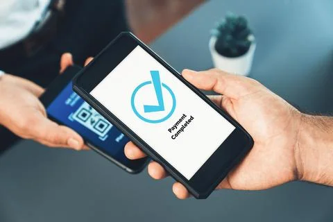 QR code is displayed on screen for cashless payment scanning. Fervent 스톡 사진