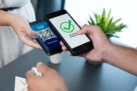 QR code is displayed on screen for cashless payment scanning. Fervent 스톡 사진