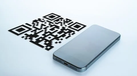 Qr code payment. Digital mobile smart phone with qr code scanner on smartphon Foto stock