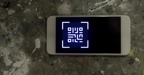 QR code scanner on screen of smartphone Foto stock