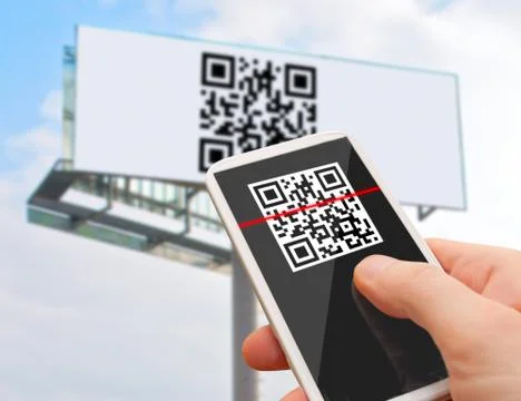 Qr code on smartphone 스톡 사진