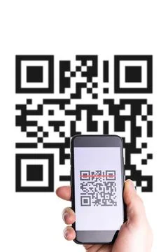 Qr code technology. Hand holding mobile smartphone screen for payment, online Foto stock