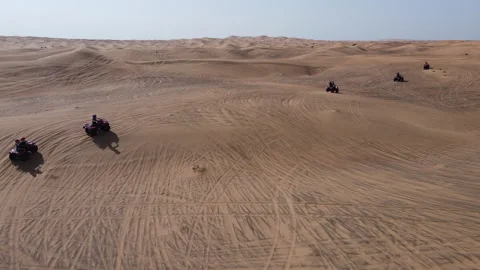 Quad bikes in the desert Video stock 256597166