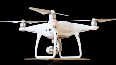 Quad-copter Drone Turn Around View Isolated with Alpha Channel Vidéo 84299874