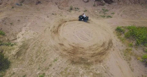 Quad motor driving in a circle. Stock Footage 121540422