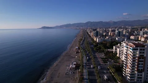 Quadcopter flight 動画素材 224123519