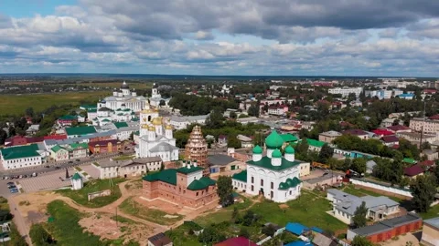 Quadcopter flight over the city center of Arzamas. View of old temples Stock-Footage 306355703