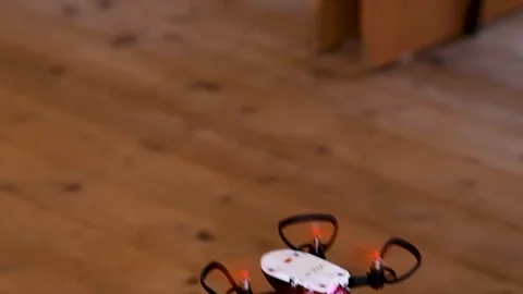 Quadcopter flying inside the building Vídeo Stock 305988303