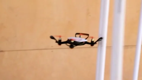 Quadcopter flying inside the building 库存影片 340065302