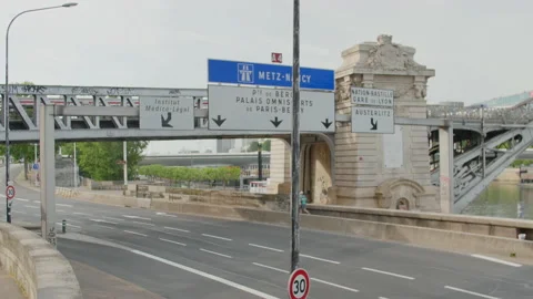 Quai de la rape Paris 스톡 동영상 130863800