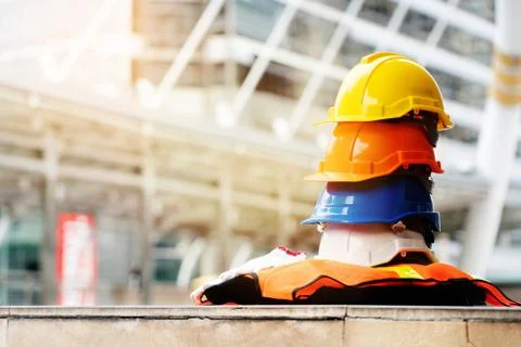 Quality contractor teamwork. Safety construction Stockfoto's