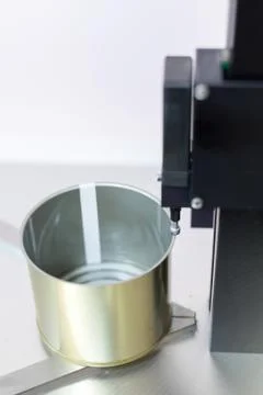 Quality control of canning containers Stock-Fotos