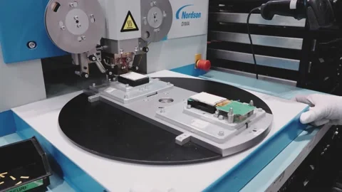 Quality Controls Checking Microchips for details Electronic Factory interior Vídeo Stock 142136329