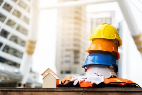 Quality engineers or construction teamwork. Safety concern for engineering Stockfoto's