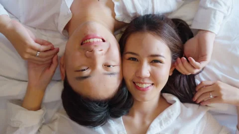 Quality sweet time vacations moment of newlywed asia young couple 스톡 동영상 265207192