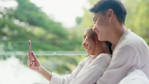 Quality sweet time vacations moment of newlywed asia young couple Stockbeeldmateriaal 267705401