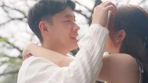Quality sweet time vacations moment of newlywed asia young couple Stockbeeldmateriaal 270950860