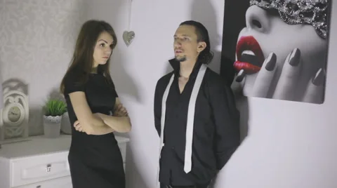 Quarrel, the young couple solve the problem 스톡 동영상 58583045