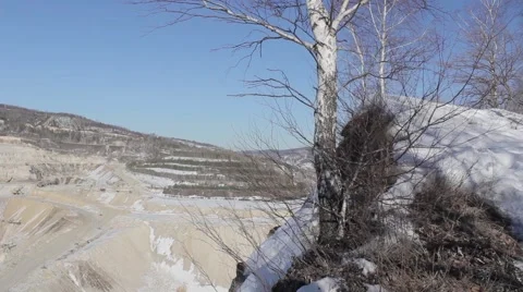 Quarry in the Snow in Mountain Vidéo 52636505