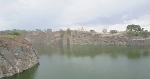 Quarry workers  Vidéo 81983237