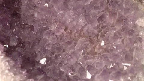 Quartz stone shimmering in the light Vídeo Stock 70780041