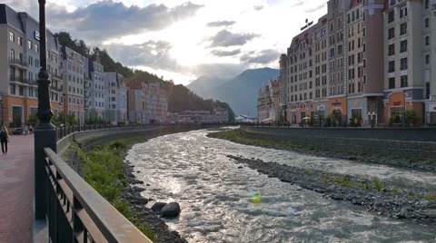 Quay Rosa Khutor in the evening, Mzymta River, Sochi, Russia. 1280x720 Vídeo Stock 52947136
