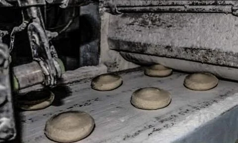 Quboos (Arabic Bread) making process Stock Photos