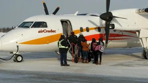 QUEBEC, CANADA – 01/13/2017: Loading Passengers, Air Creebec Dash 8, Quebec Stock Footage 92967949
