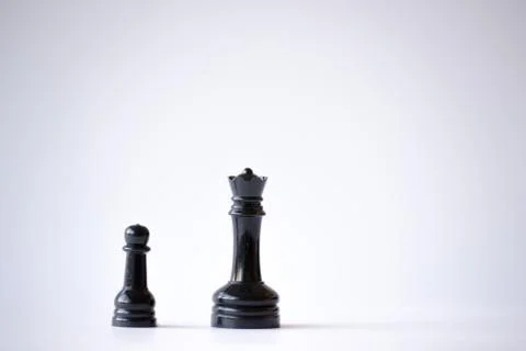 Queen and pawn Фото