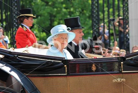 Queen Elizabeth & prince philip, Buckingham Palace, London June 2017- Trooping Stock Photos