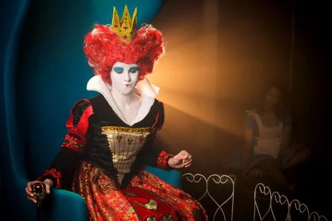 Queen of hearts in the rays of light Stock-Fotos