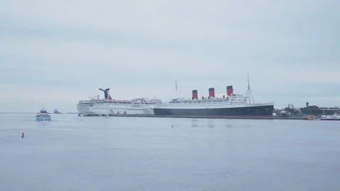 The Queen Marry Docked at Longbeach Stock Footage 101441899
