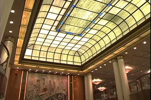 QUEEN MARY 2, 2004, Ocean liner, 4 o'clock in the morning, empty dining room Stock Footage 20458546