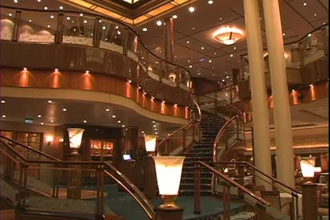 QUEEN MARY 2, 2004, Ocean liner, 4 o'clock in the morning, tilt up empty stairs Video stock 20463749